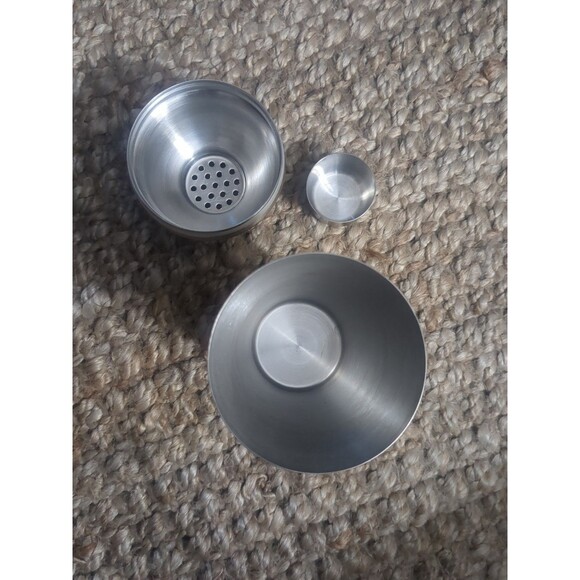 Cocktail Martini Shaker Stainless Steel Gold, 24 oz - Picture 12 of 13